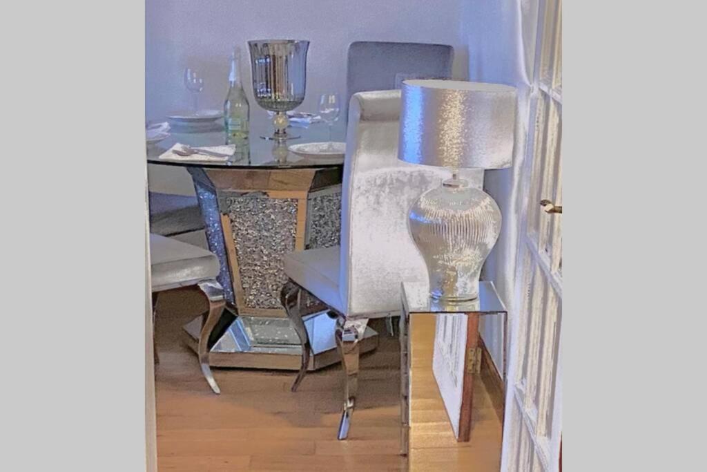Beautiful Sea View 2 Bed Home Port Glasgow Dış mekan fotoğraf