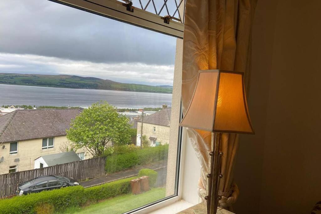 Beautiful Sea View 2 Bed Home Port Glasgow Dış mekan fotoğraf