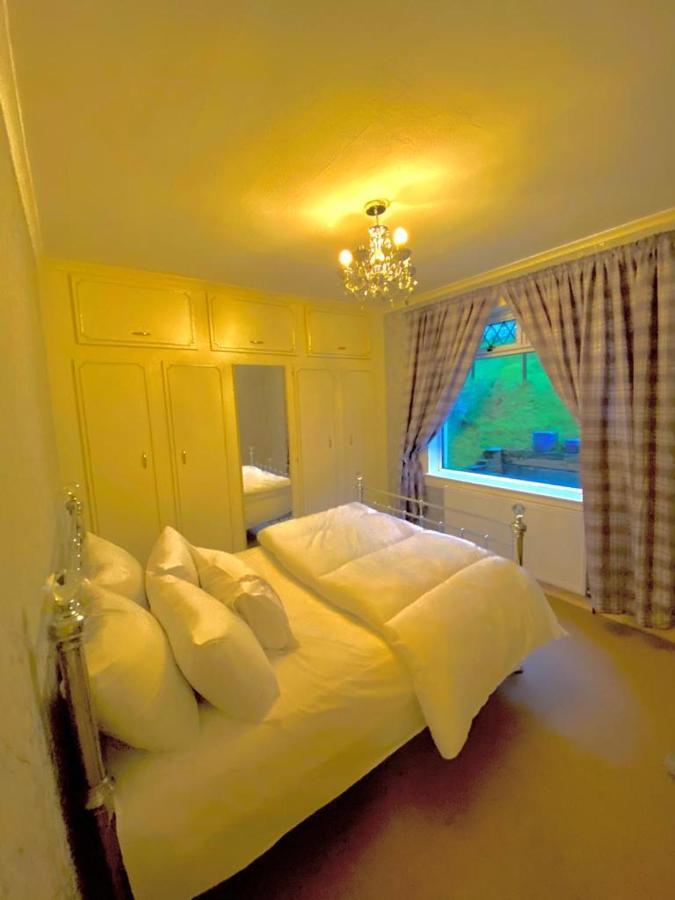 Beautiful Sea View 2 Bed Home Port Glasgow Dış mekan fotoğraf
